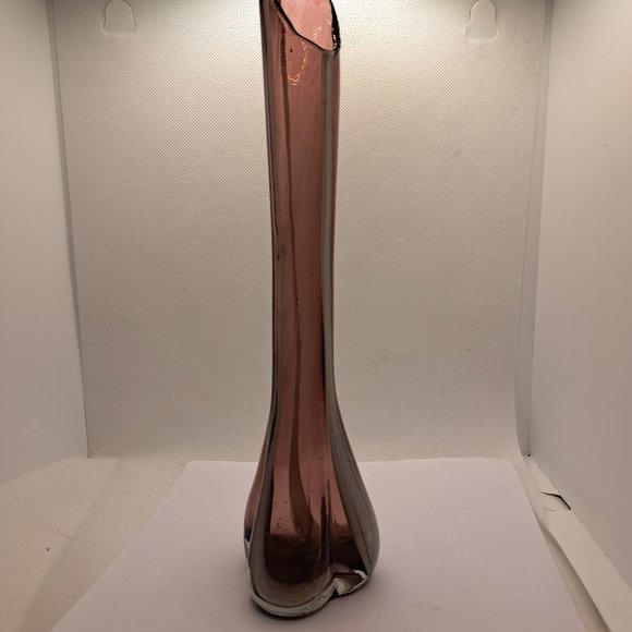 Vintage Burgandy Swung vase - Picture 5 of 5